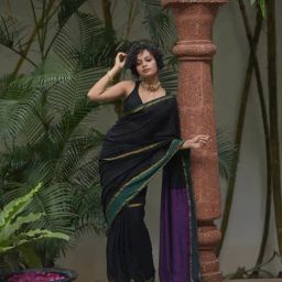 Suta Black Cotton Blend Sarees-picture-17
