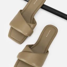 Van Heusen Women's Brown Casual Sandals-41