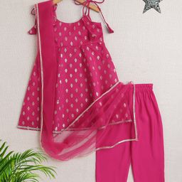 The Magic Wand Chanderi Sleeveless Abstract Foil Printed & Lace Embellished Kurta & Salwar With Dupatta Set - Fuchsia Pink-image-92