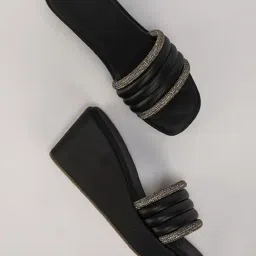 The White Pole Women's Black Casual Wedges-image-49