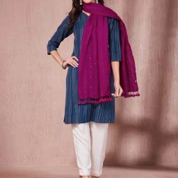 Fabindia Pink Wool Embellished Stole-image-86