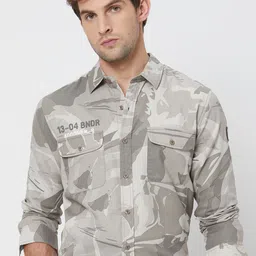 Mufti Men Spread Collar Camouflage Printed Cotton Slim Fit Casual Shirt-image-65