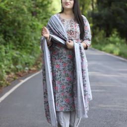 Piludi Women Floral Printed Regular Kurta with Salwar & With Dupatta-picture-8