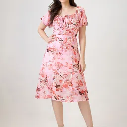Globus Women Floral Printed Tie-Up Puff Sleeves Side Slit Fit & Flare Midi Dress-image-7