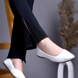 Shoetopia Geometric Designed Ballerinas - White-picture-14
