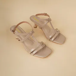 Rubeezz Women Square Toe Kitten Sandals-picture-45