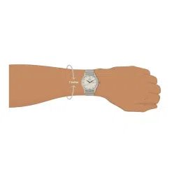 Titan NK1580SM03 Karishma Analog Watch for Men image 4