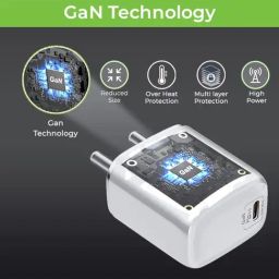 UltraProlink UM1102L Boost PD33L 33W GaN Charger With Type C Port, Type C to iPhone Cable (White) image 4