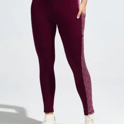 DOMIN8 Maroon Regular Fit Sports Tights-image-92