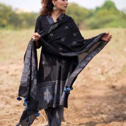 Chidiyaa Black WWB Woven Whispers Block Printed Dupatta-image-73