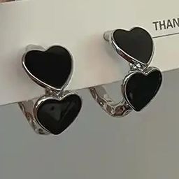 ONUYX Heart Shaped Studs Earrings-17