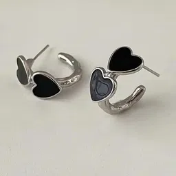 ONUYX Heart Shaped Hoop Earrings-35