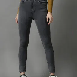 SHOWOFF Grey Solid Mid Rise Jeans-15