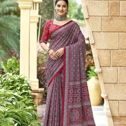 RV CREATION Floral Printed Pure Cotton Bagru Saree-7