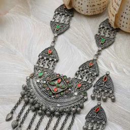Moedbuille Crystals Studded Tribal Tasselled Design Oxidised Silver Plated Antique Jewellery Set-image-74