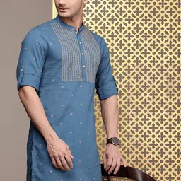 House of Pataudi Men Embroidery Pure Cotton Jashn Kurta with Trousers-image-36
