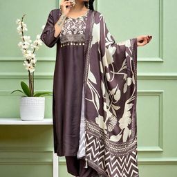 SangriaFloral Floral Printed Yoke Or Border Straight Kurta With Trouser And Dupatta-image-59