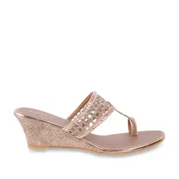 Metro Women's Pink Toe Ring Wedges-image-81
