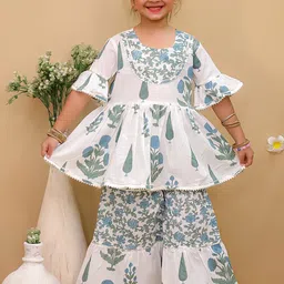 UNBIND Girls Floral Printed Regular Pure Cotton Kurta with Palazzos & With Dupatta-image-38