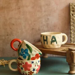 WEAVING HOMES Off White & Red Printed Ceramic Glossy Mugs Set of Cups and Mugs image 5