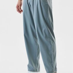 Snitch Men Straight Fit Mid-Rise Easy Wash Regular Trousers-image-64