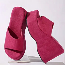 GLO GLAMP Pink Charm Wedges-41