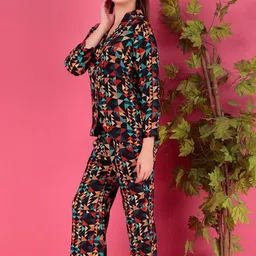 darvi Multi color Abstract Printed Shirt With Trousers image 5