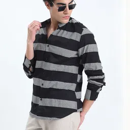 SHOWOFF Men Comfort Slim Fit Horizontal Stripes Striped Casual Shirt-picture-49