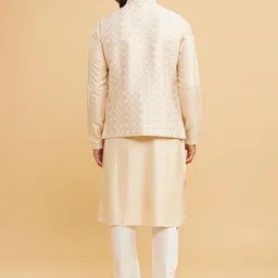Twamev Men Regular Kurta with Churidar With Nehru jacket image 4