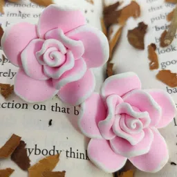 Crunchy Fashion Rose Shaped Studs-picture-13