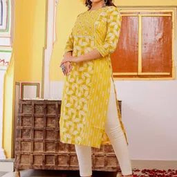 Chandbaali Women Floral Embroidered Flared Sleeves Kurta-47
