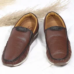 Buckaroo Men Leather Loafers-image-59