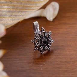 Teejh Ethnic Gauri Black Stone Floral Nose pin for Women-24