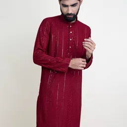 KUNDALI KAKSHAY Men Ethnic Motifs Embroidered Regular Sequinned Kurta with Pyjamas-picture-15
