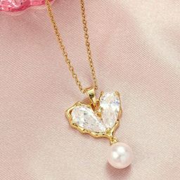 SALTY Charming Stone Heart Pearl Neck Chain For Women & Girls-50