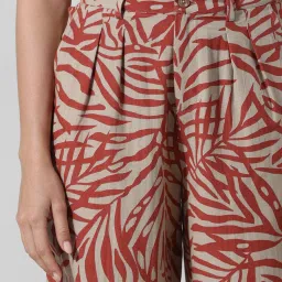 Only Beige & Red Printed Regular Fit High Rise Pants image 5