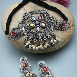 Moedbuille Stones & Pearls Studded Engraved Antique Design Oxidised Silver Plated Jewellery Set-10