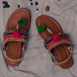 LIL PITAARA Ghungroo & Pom Pom Embellished  Zari Kolhapuri Sandals - Tan-picture-11
