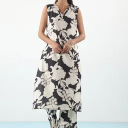CRAFIQA Printed Pure Cotton V Neck Top With Trousers Co-Ords Set-picture-3