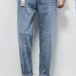 HERE&NOW Men Regular Fit Mid-Rise Heavy Fade Jeans-image-71