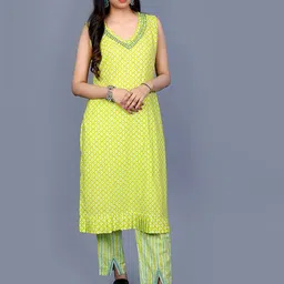 Mishy Pure Cotton Printed Kurta With Trousers Co-Ords-picture-35