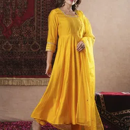 DIVASTRI Women Regular Sequinned Kurta with Trousers & With Dupatta image 5