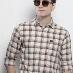 The Indian Garage Co Men Beige Checked Casual Shirt-image-78