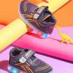 KATS Unisex Kids Perforations Sneakers-52