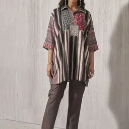 Anouk Printed Shirt Collar Tunic With Trousers Co-Ords-picture-18