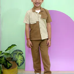 The Mom Store Boys Colourblocked Pure Cotton Shirt With Trousers-image-45