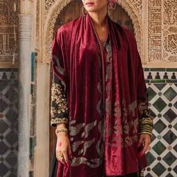 Pashmoda Women Paisley Velvet Shawl-image-78