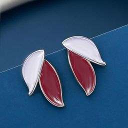 VAGHBHATT Silver-Plated Leaf Shaped Enamelled Studs image 5