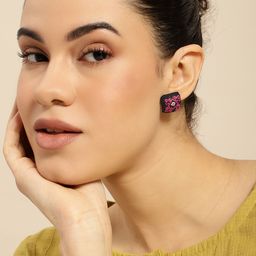 Taavi Handcrafted Square Shaped Studs-18