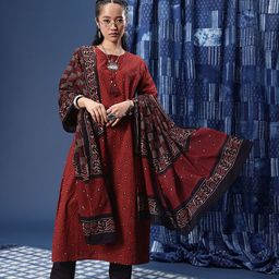 Taavi Geometric Printed Regular Ajrakh Kurta with Trousers & With Dupatta-picture-27